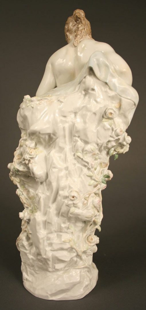 Important Meissen female nude porcelain by Walter Schott.