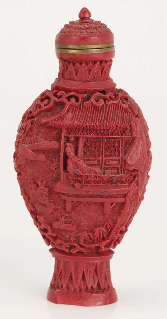 Lot 1000: 3 Asian Snuff Bottles incl. Portraits