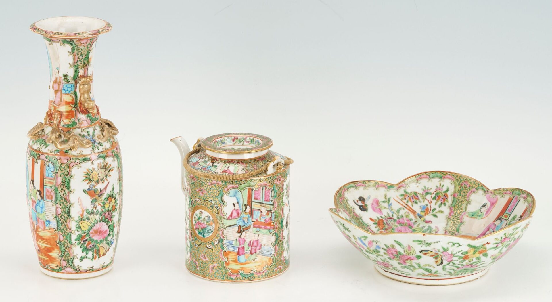 Lot 1007: 7 pcs. Chinese Export Porcelain, Famille Rose