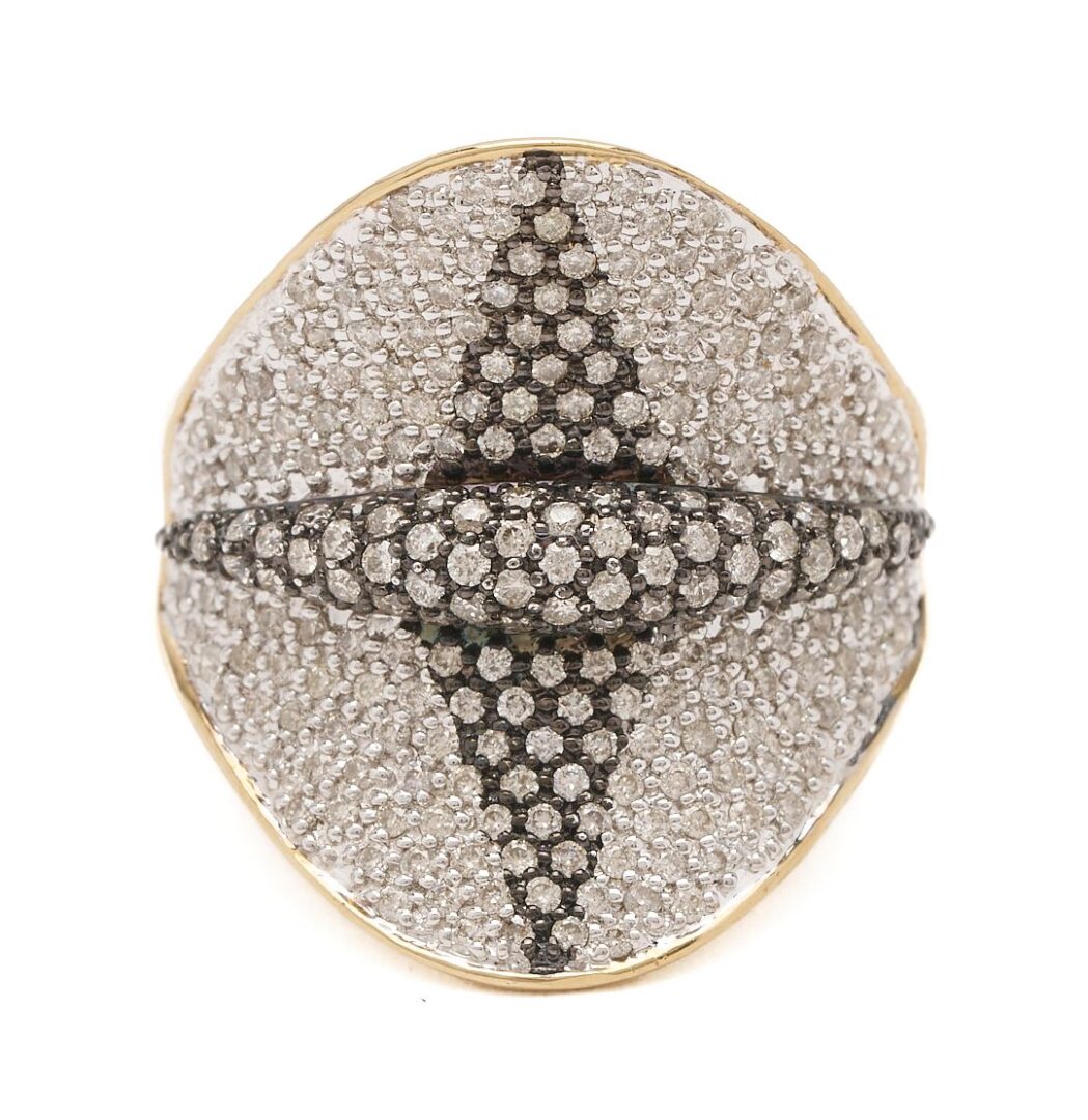 Lot 1011: 14K Yellow Gold & Diamond Ring