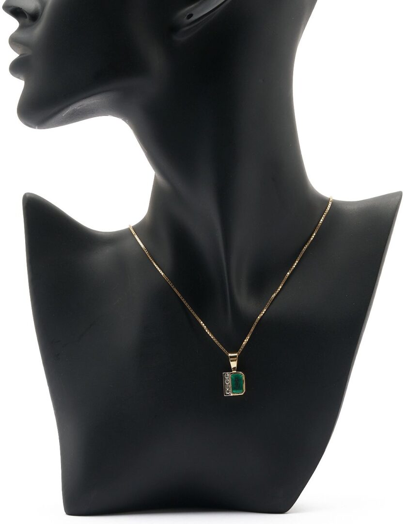 Lot 1031: 14K Designer Emerald & Diamond  Necklace, T. Lynn