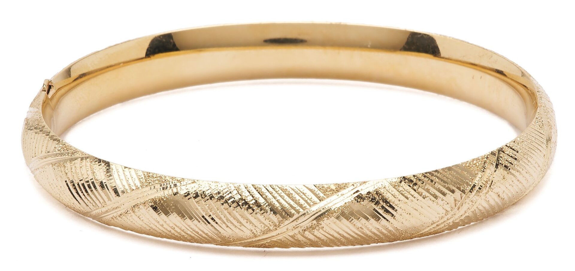 Lot 1034: 14K Gold Floral Bangle Bracelet