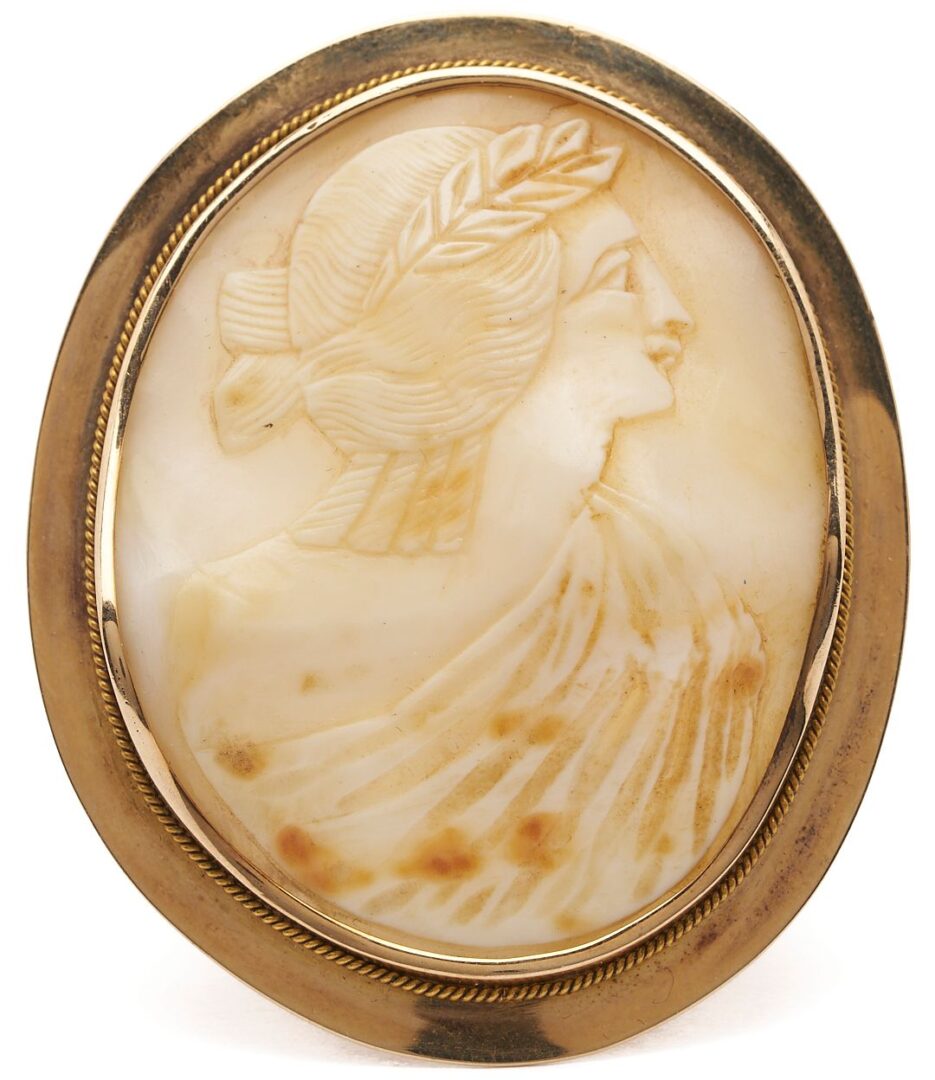 Lot 1042: 14K Gold Cameo & 2 14K Gold Necklaces