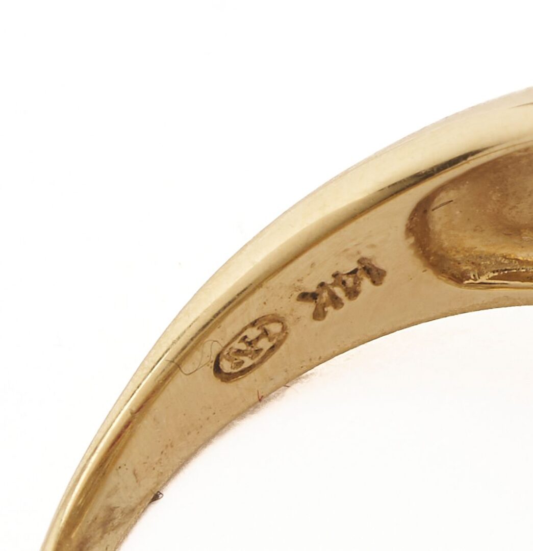 Lot 1048: Three Gold, Ruby, and Diamond Jewelry Pieces