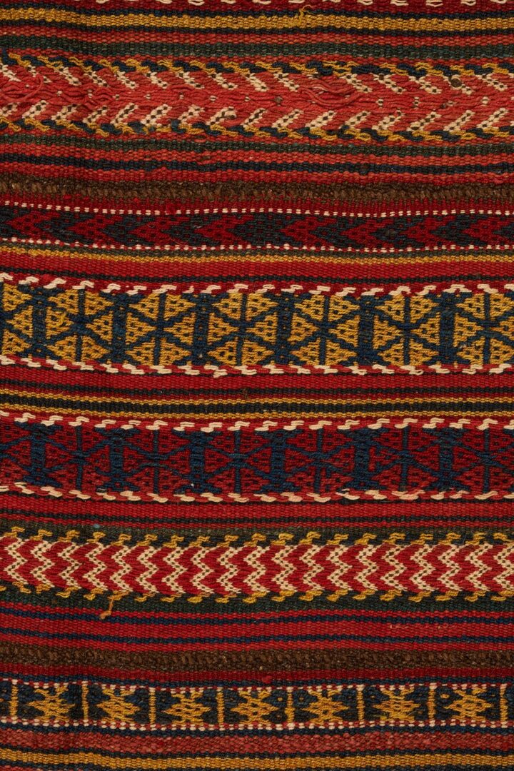 Lot 1095: Antique Turkish Jajim Blanket