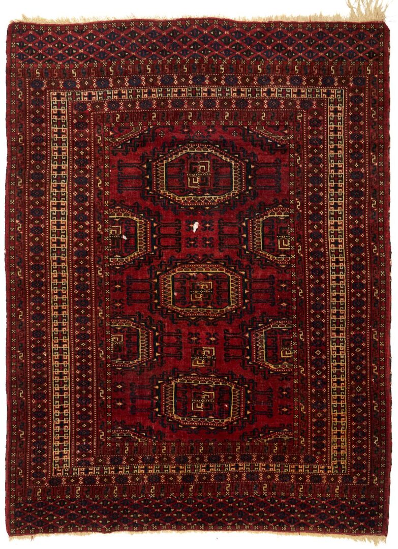 Lot 1096: Antique Turkmen Saryk Rug