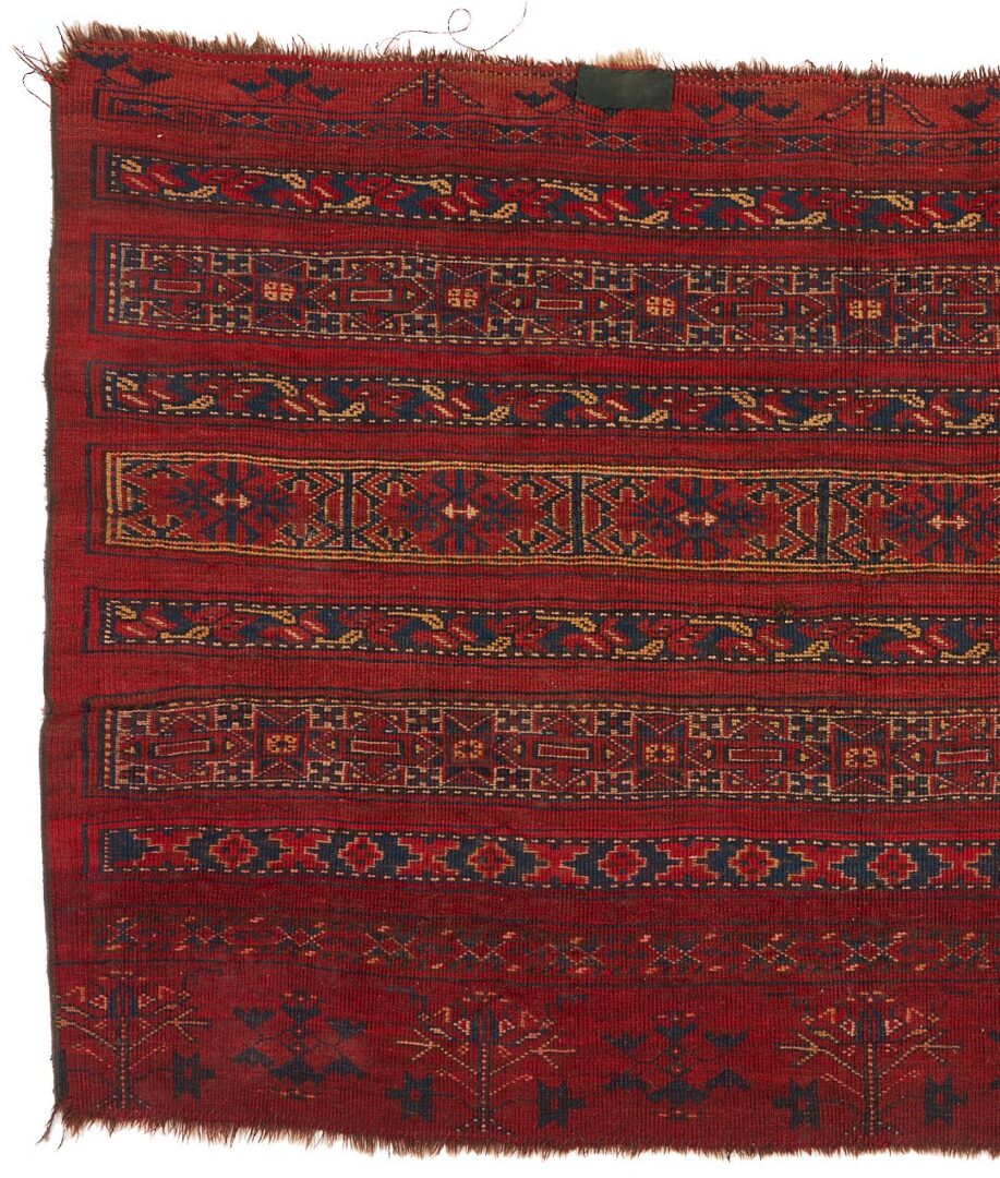 Lot 1101: Antique Turkmen Ersari Ak-Chuval Rug