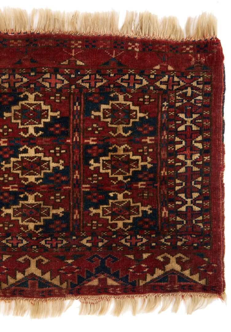 Lot 1102: 3 Antique Tekke Turkmen Bags