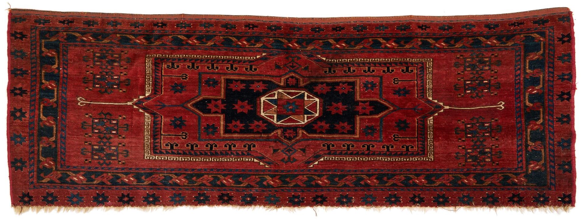 Lot 1102: 3 Antique Tekke Turkmen Bags