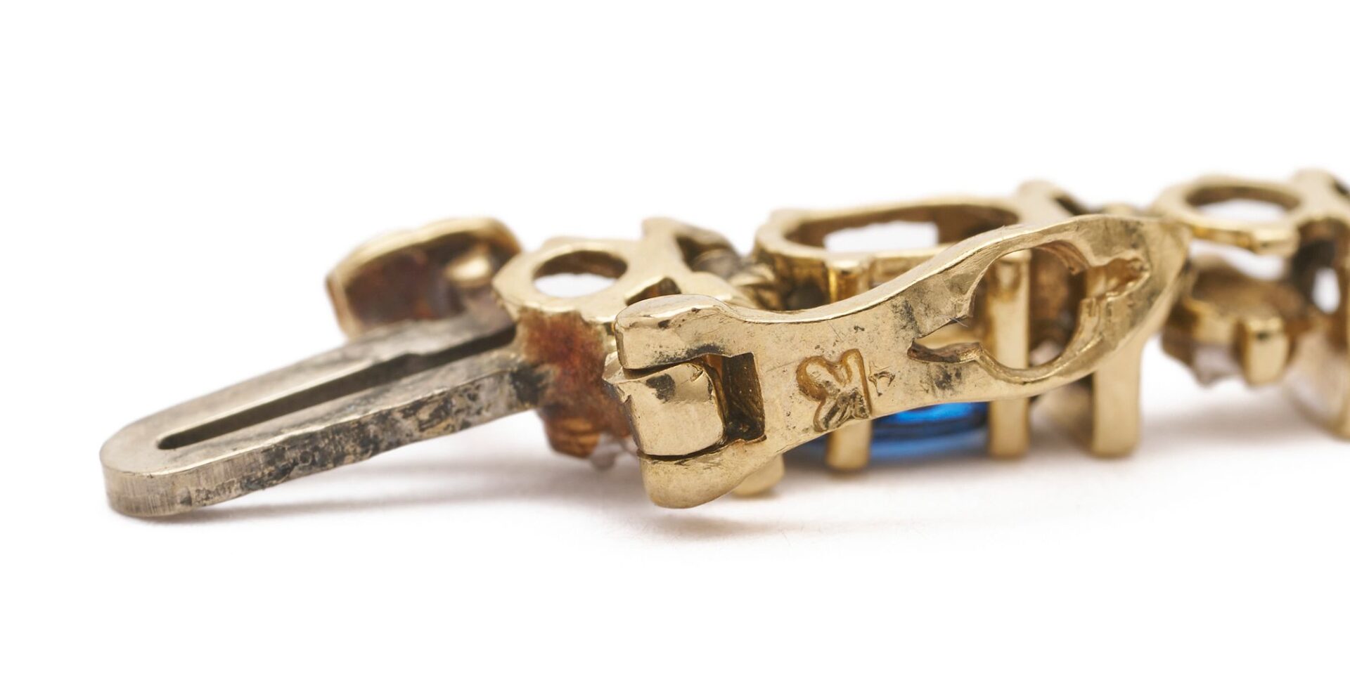 Lot 1115: 14K Gold, Sapphire, & Diamond Bracelet