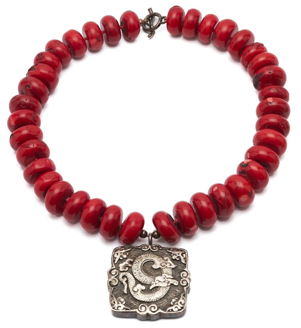 Lot 1138: Coral Necklace & Agate Bracelet