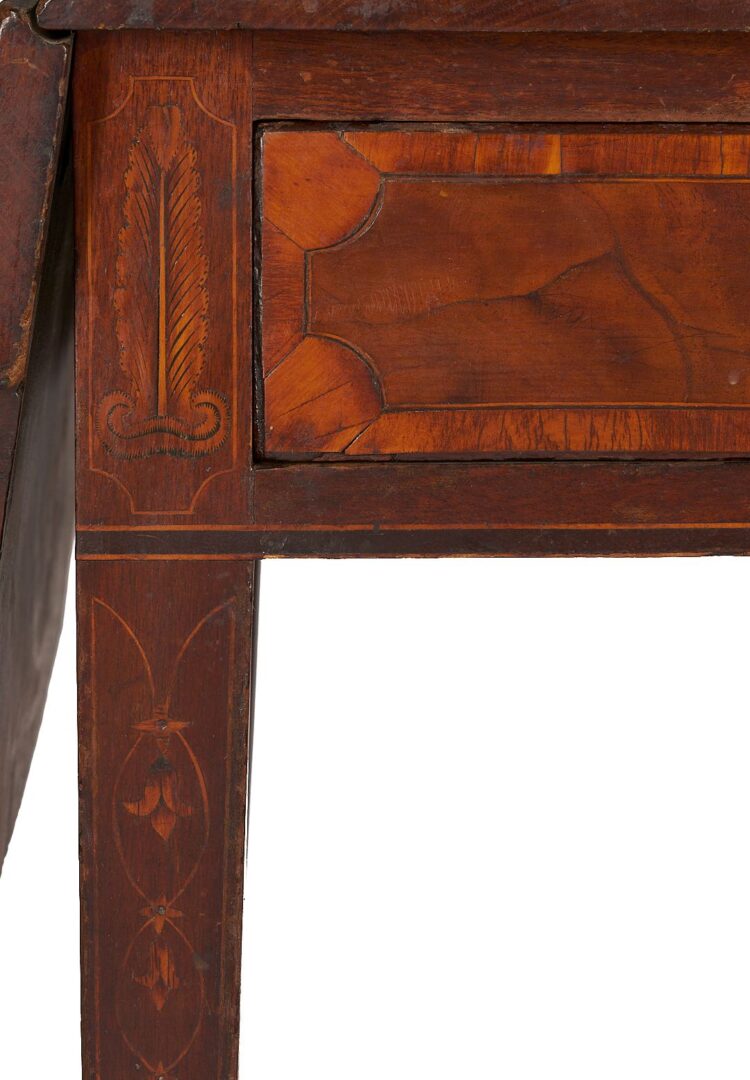 Lot 192: Federal Mahogany Pembroke Table, poss. Southern