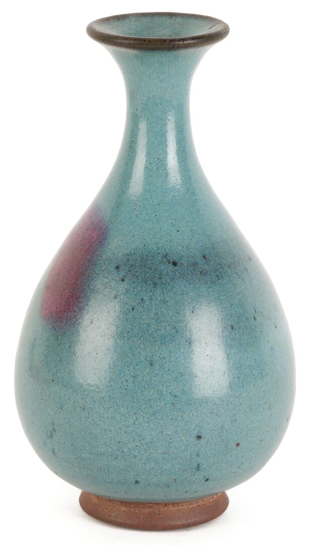 Lot 20: Chinese Blue Glazed Jun Ware Vase