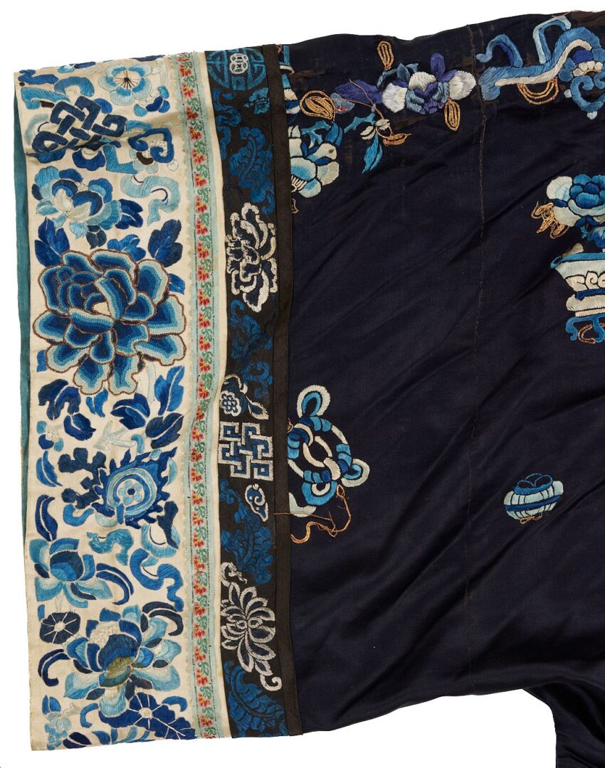 Lot 21: 6 Silk Embroidered Textiles incl. Rank Badge