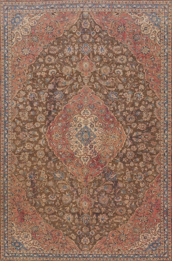 Lot 239: Persian Kashan Carpet, 13 ft. x 9 ft.