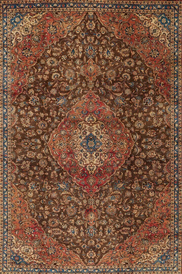 Lot 239: Persian Kashan Carpet, 13 ft. x 9 ft.