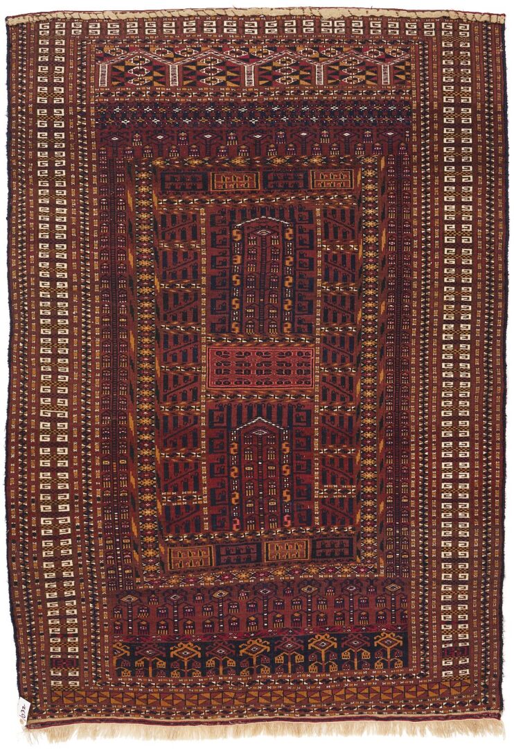 Lot 248: Antique Saryk Turkoman Ensi Prayer Rug