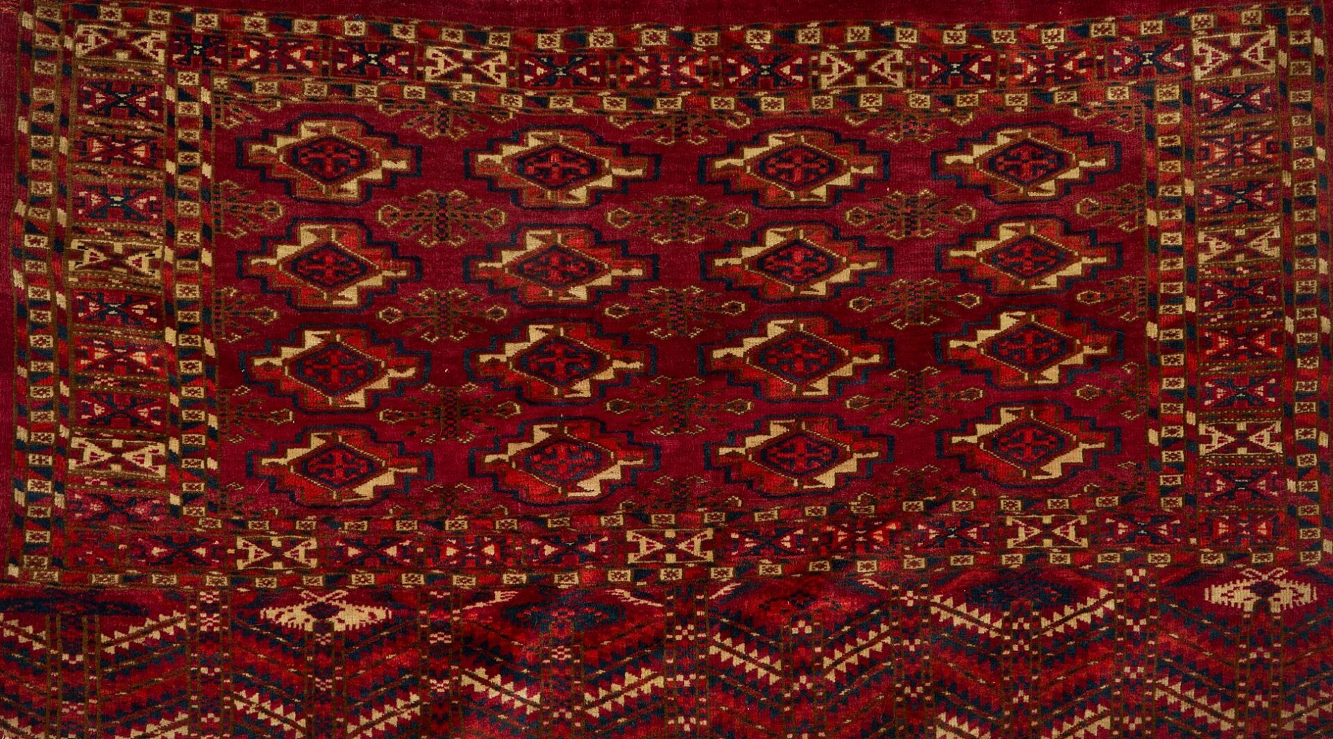 Lot 250: 2 Antique Tekke Turkman Chuvals