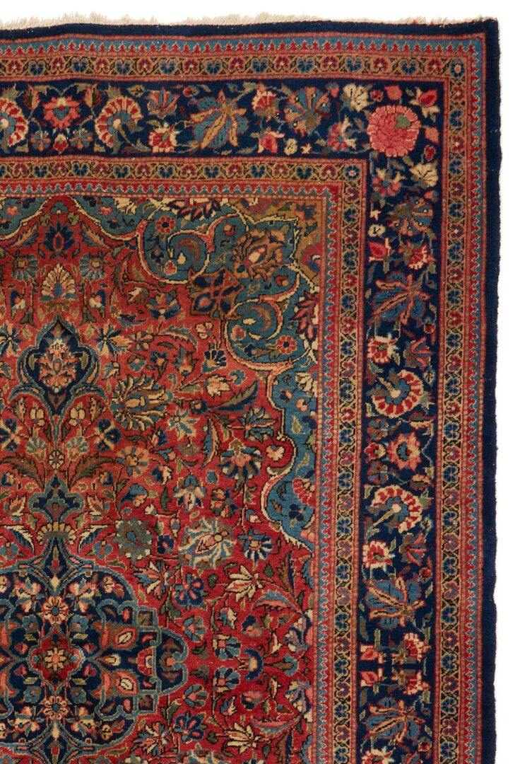 Lot 252: Persian Kashan Medallion Rug, 5 ft x 3.5 ft