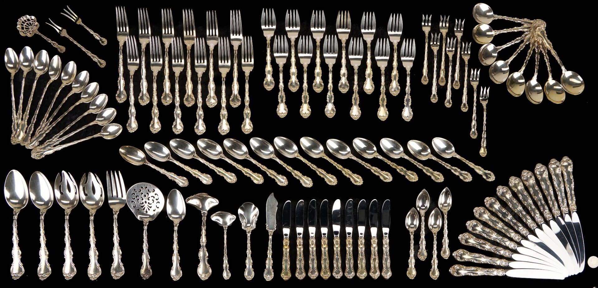 Lot 269: 102 Pcs. of Gorham Strasbourg Flatware