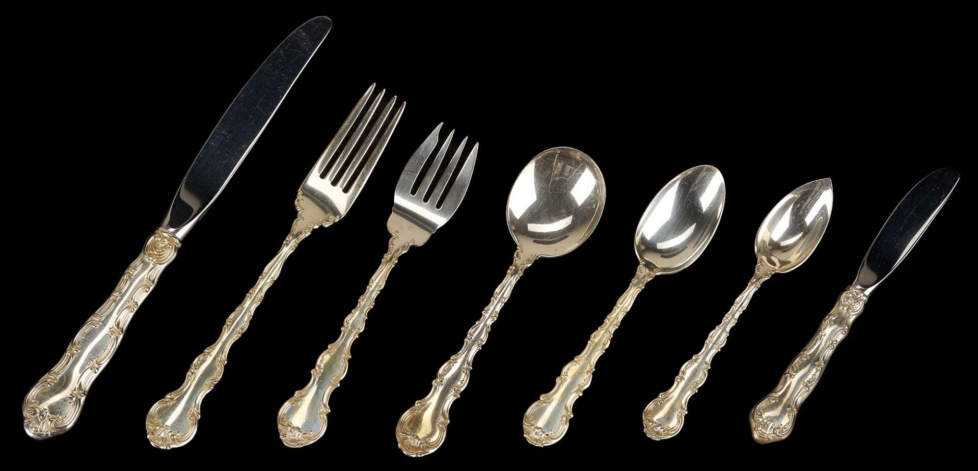 Lot 269: 102 Pcs. of Gorham Strasbourg Flatware