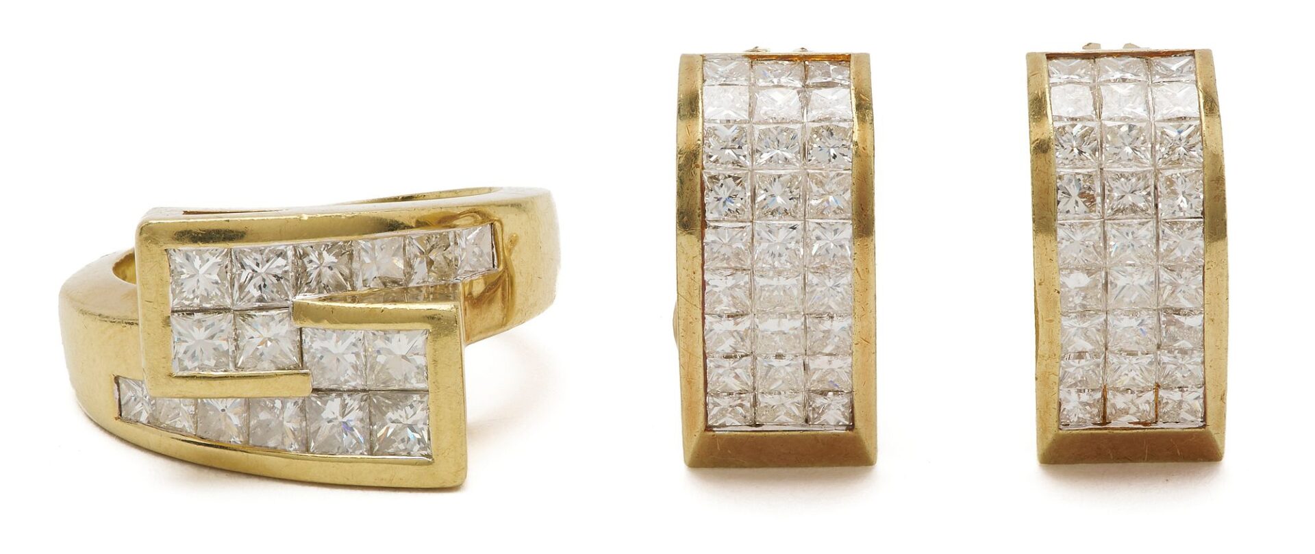 Lot 300: 18K Gold and  Diamond Ring & Matching Earrings