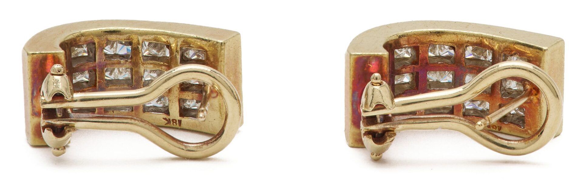 Lot 300: 18K Gold and  Diamond Ring & Matching Earrings