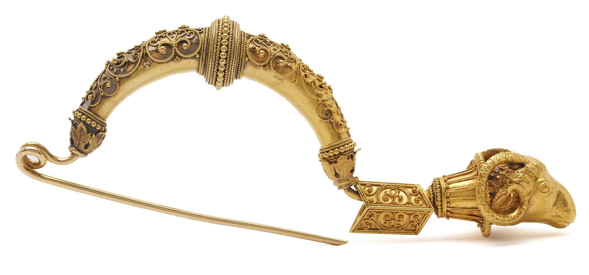 Lot 313: 21K Gold Etruscan Revival Fibula Ram’s Head Brooch circa 1880