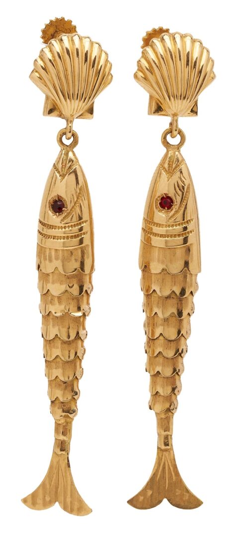 Lot 319: Pair 18K Gold & Ruby Fish Earrings