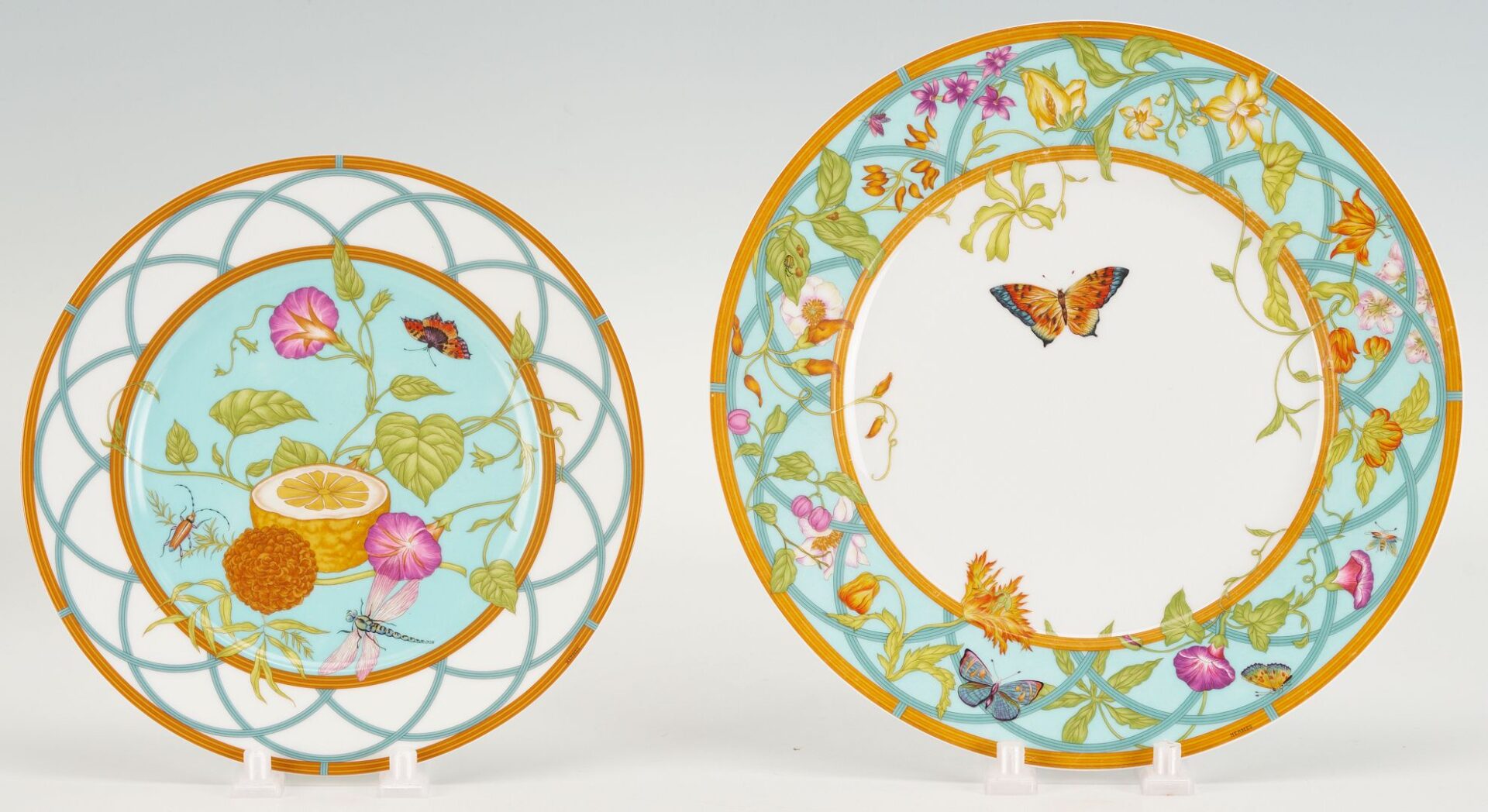 Lot 338: Hermes Siesta Island Porcelain Dinnerware, 55 pcs