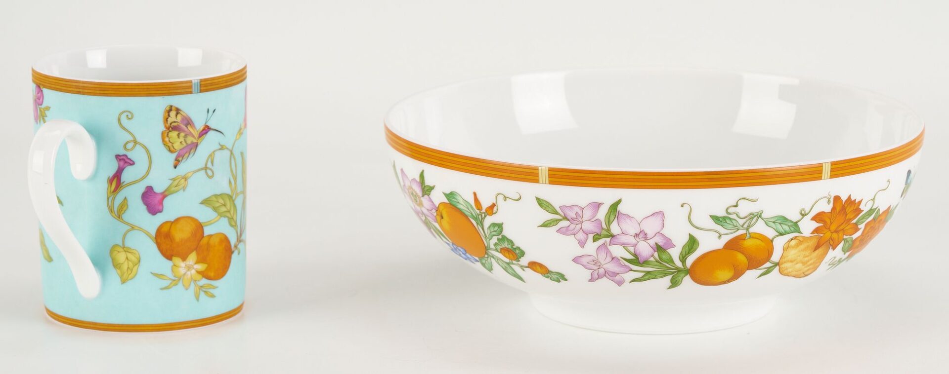 Lot 338: Hermes Siesta Island Porcelain Dinnerware, 55 pcs