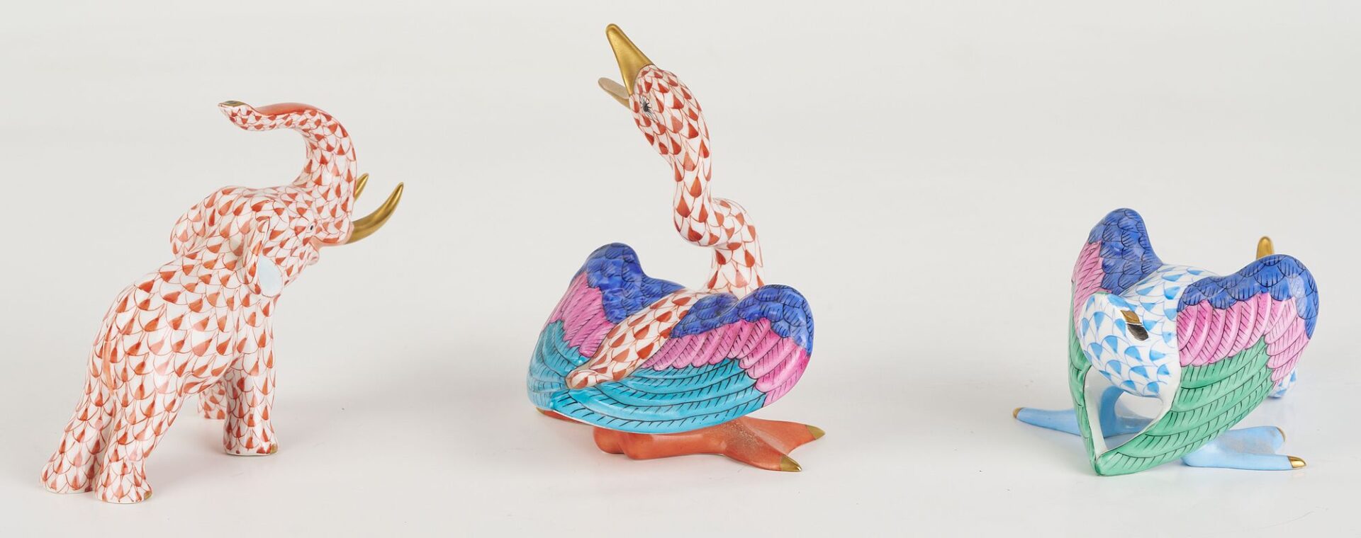 Lot 341: 6 Herend Fishnet Porcelain Animal Figures