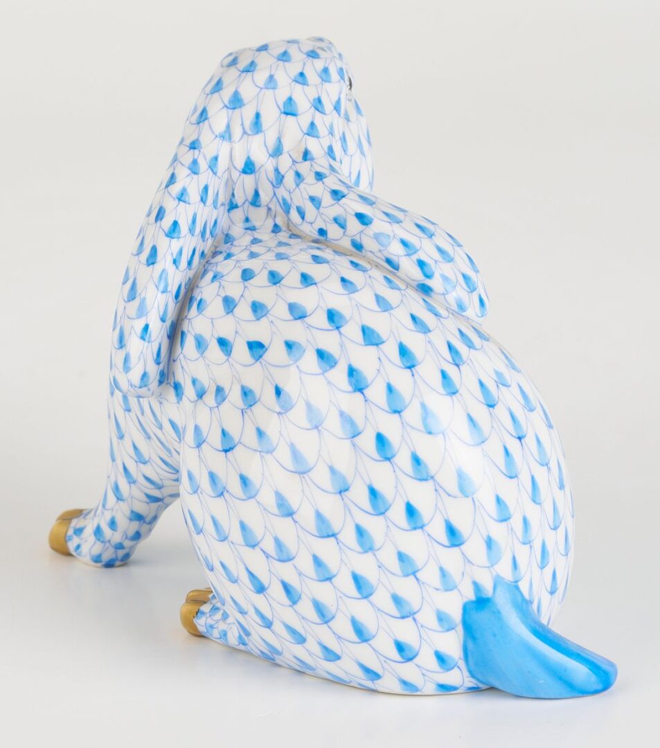 Lot 342: 3 Herend Porcelain Fishnet Rabbits