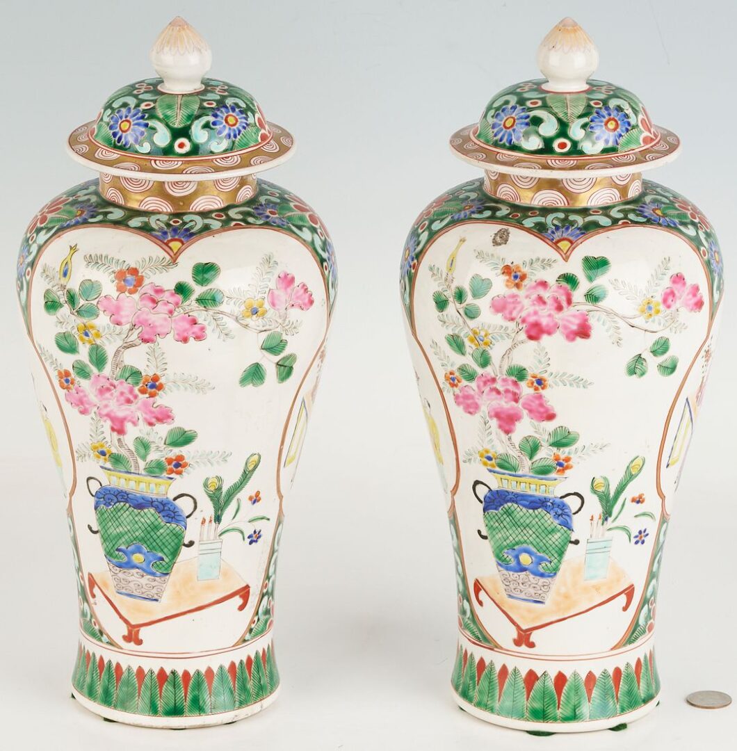 Lot 346: Pair Samson Chinese Style Covered Vases