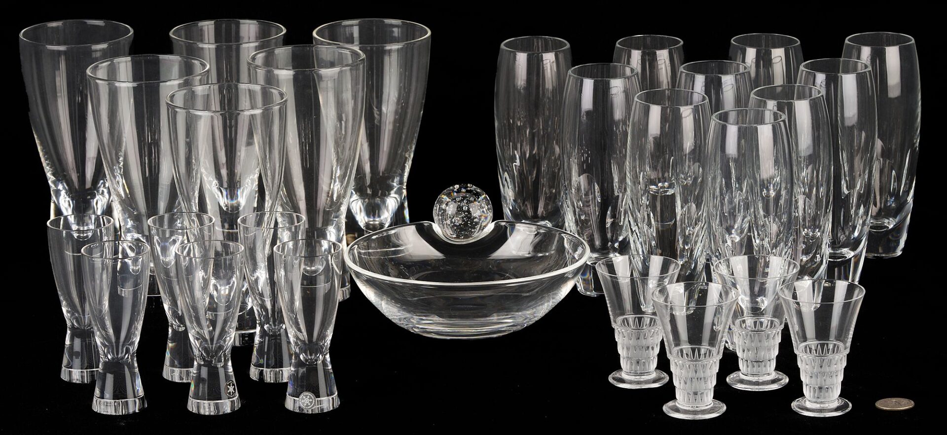 Lot 354: 27 Pcs. of Steuben and Lalique Glassware