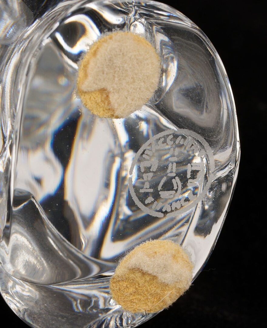 Lot 355: 8 Crystal Animal Figurines, incl. Baccarat and Steuben