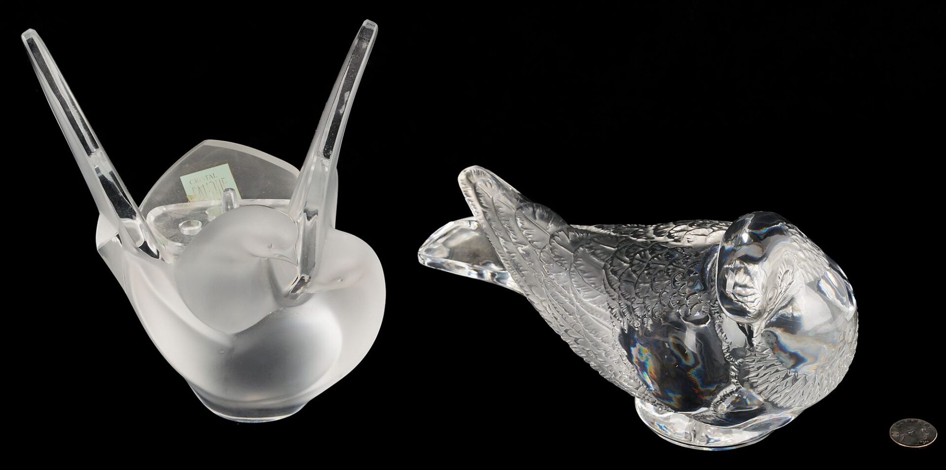 Lot 364: Lalique Burges Pigeon and Sylvie Flower Frog Vase