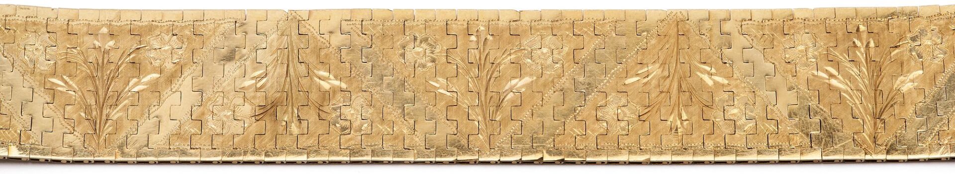 Lot 38: 18K Floral Bracelet