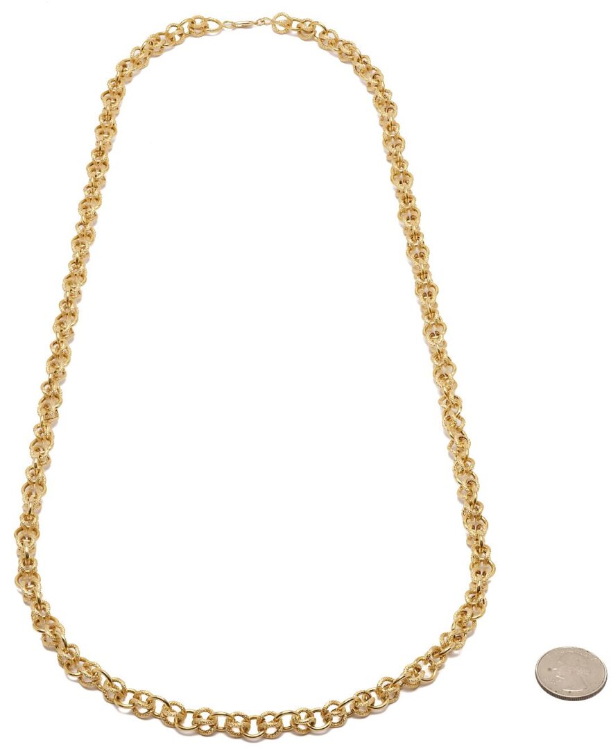 Lot 41: 18K Gold Chain Necklace