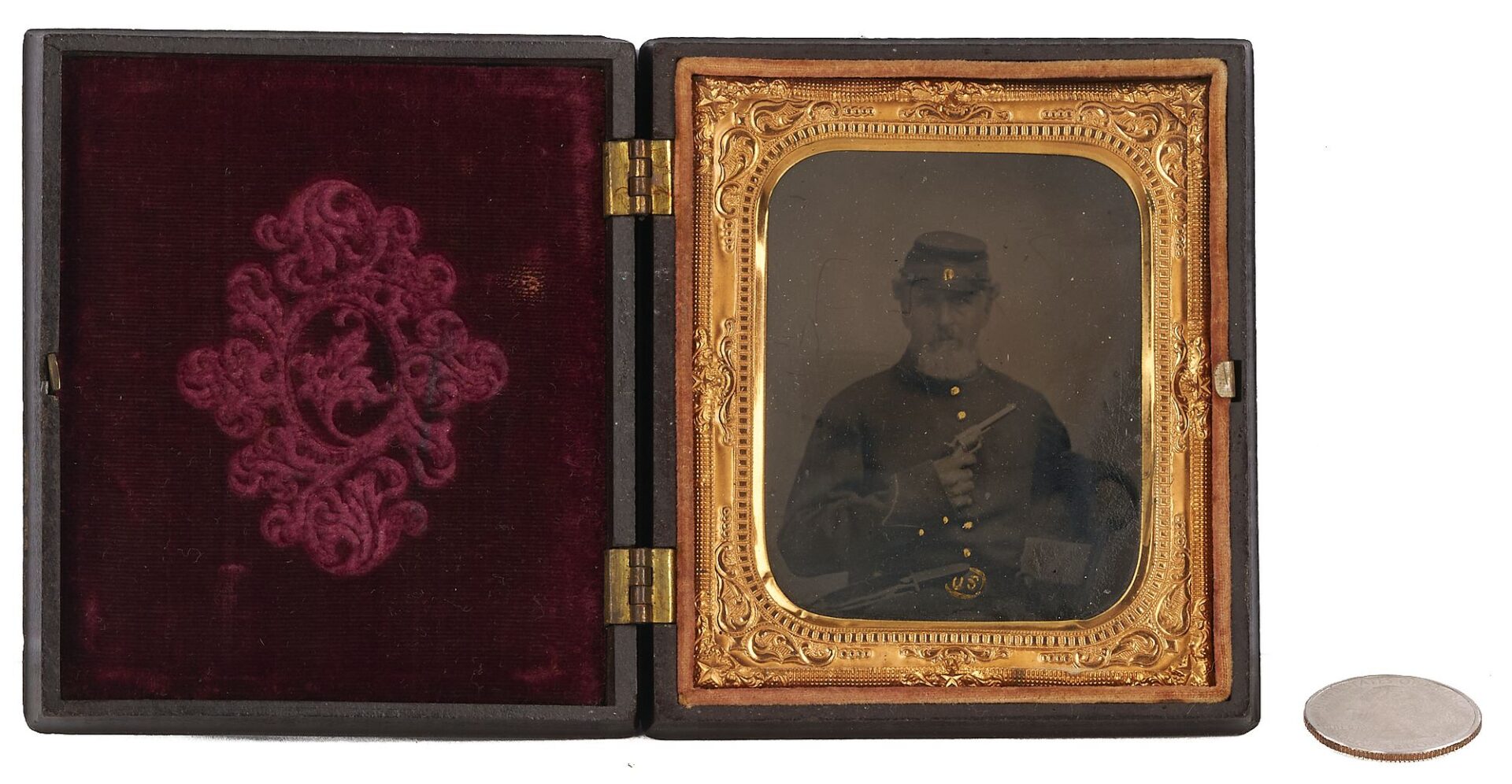 Lot 503: 2 Civil War Tintypes of Union Soldiers