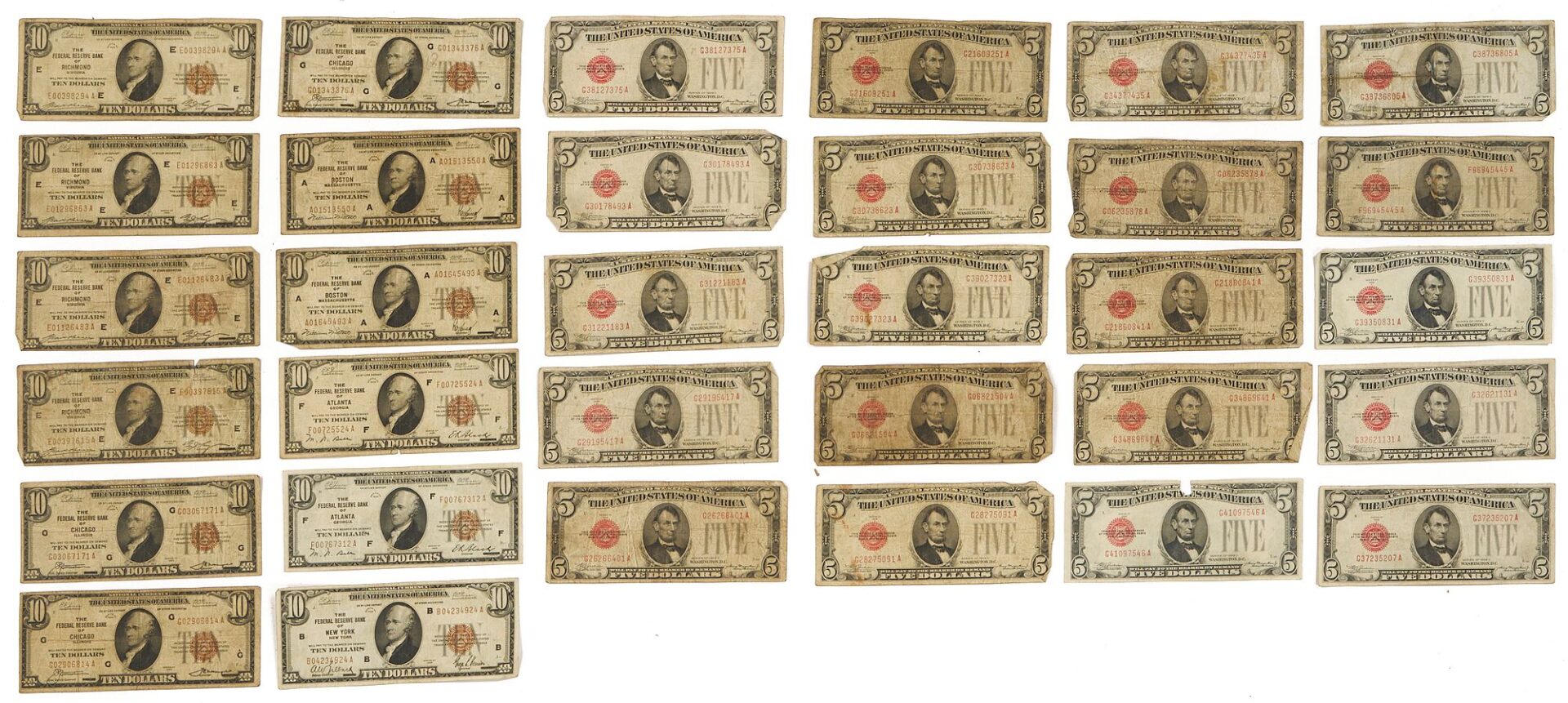 Lot 565: 12 $10 Federal Reserve Notes & 20 $5 Red Seals