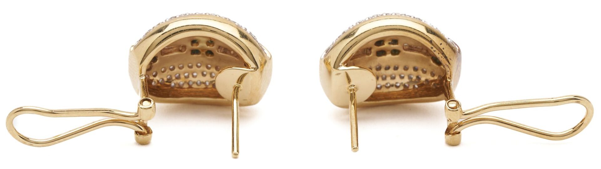 Lot 620: 14K Gold and Diamond Ring & Earrings
