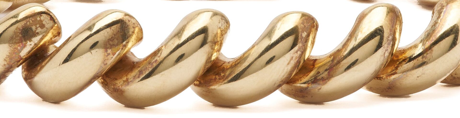 Lot 625: 14K Italian Gold Bracelet