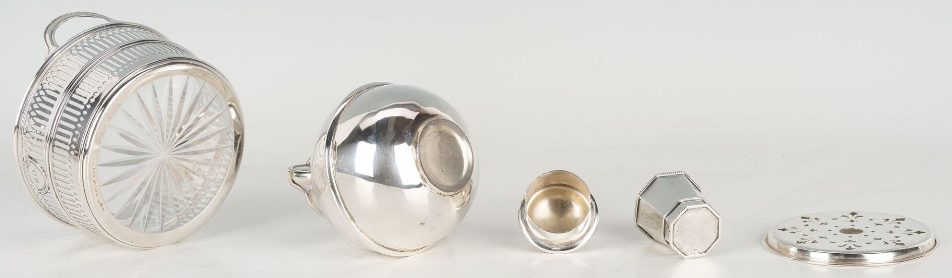 Lot 646: 22 Assorted Sterling Silver Items, incl. Hollowware