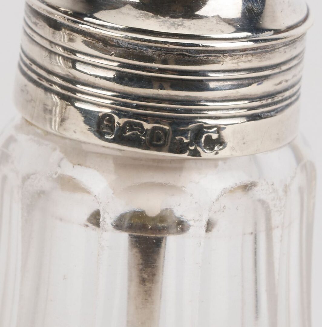 Lot 64: Hester Bateman Sterling Silver Cruet Set