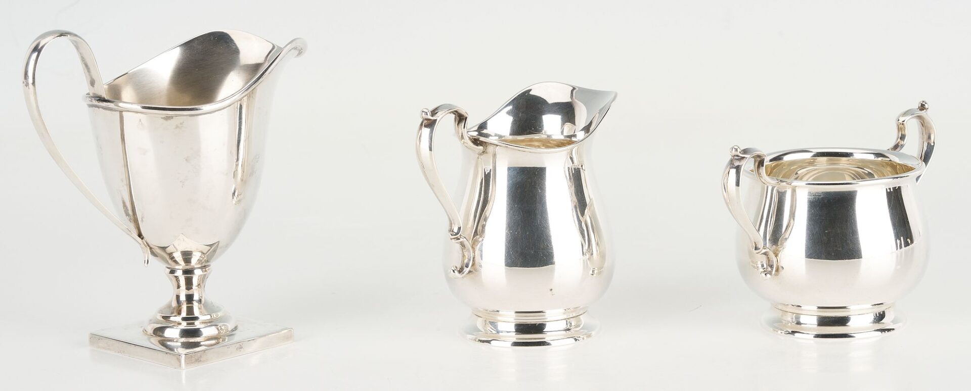 Lot 661: 15 pcs Small Sterling Hollowware incl. 2 cream and 1 sugar