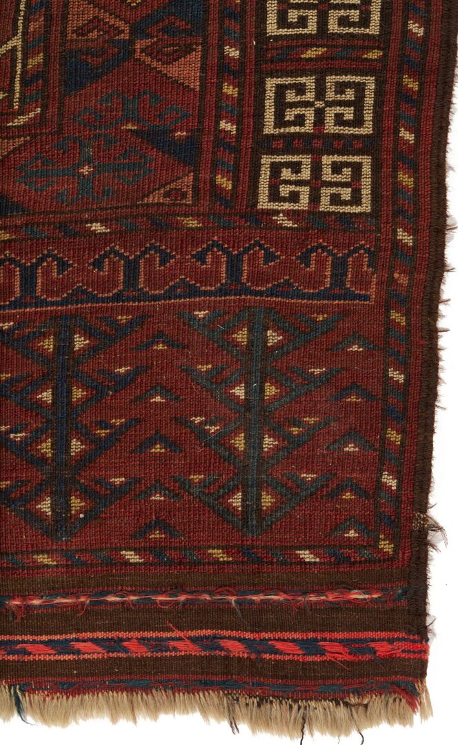 Lot 711: Antique Turkmen Saryk Ensi Carpet