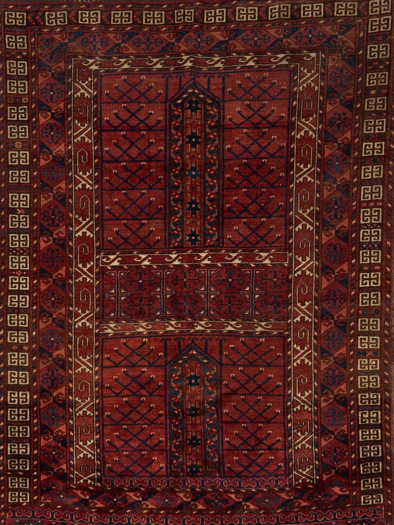 Lot 711: Antique Turkmen Saryk Ensi Carpet