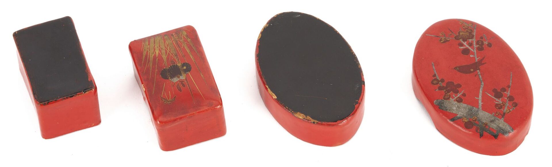 Lot 726: 3 Asian Small Lacquer Boxes