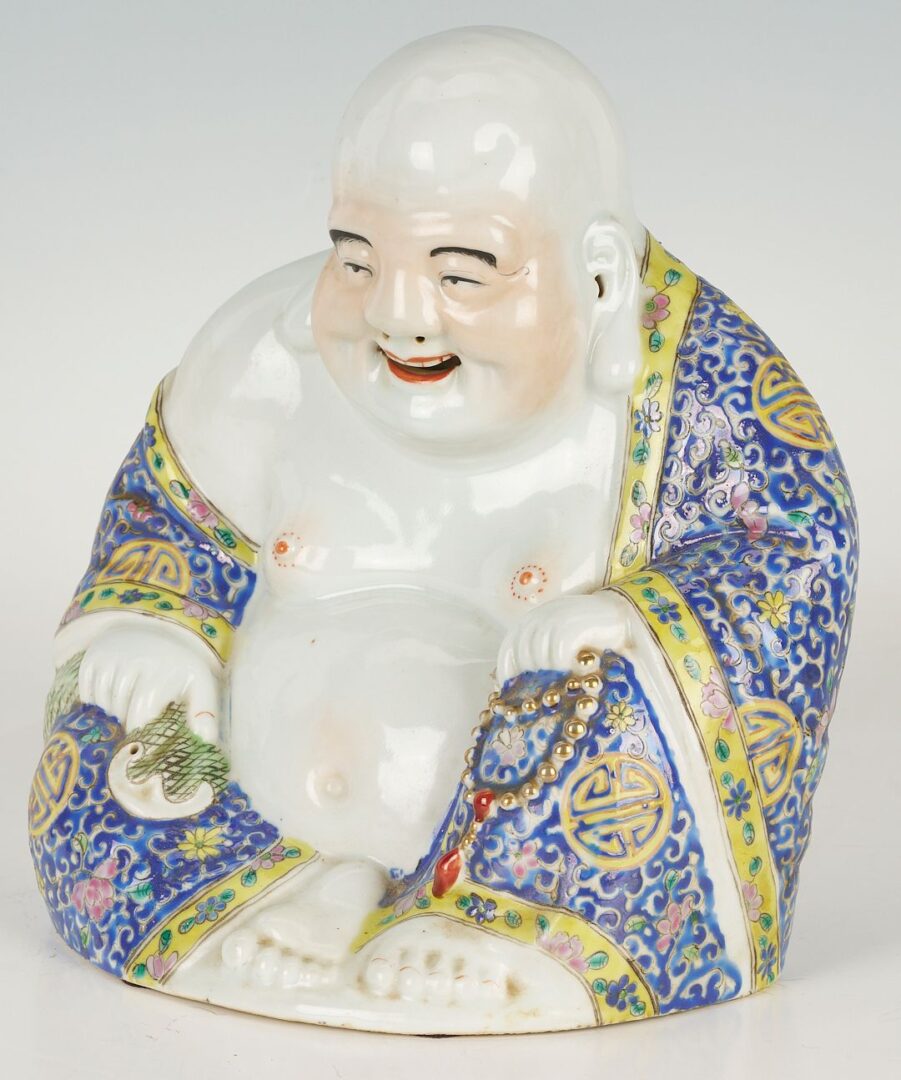 Lot 736: Six Chinese Porcelain & Cloisonne Items